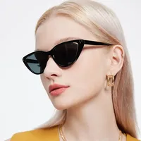 Lunettes de soleil tendance italiennes, petites, étroites, pointues, de créateurs, style Y2K, œil de chat, pour femmes, pour la mode streetwear