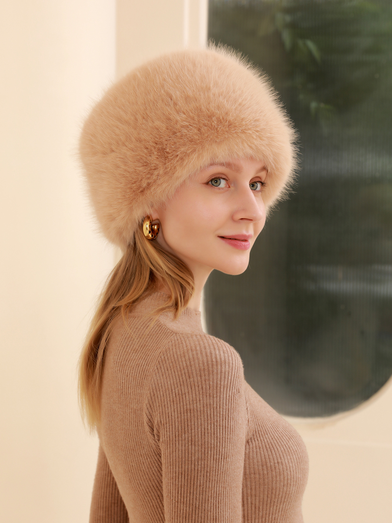Stylish Women display picture 1