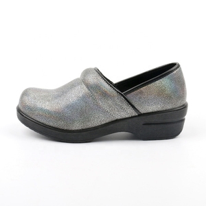 AEROCUSHION Zuecos de enfermería médicos ligeros antideslizantes para mujer para la temporada de otoño para enfermeras - Product Image 2