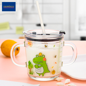 Tasse en <span class=keywords><strong>verre</strong></span> Transparent <span class=keywords><strong>avec</strong></span> <span class=keywords><strong>paille</strong></span> pour enfants, 380Ml, à Double poignée, bon marché, usine directement en chine - Product Image 5