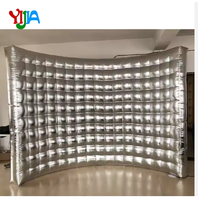 Cadre de fond LED mural de cabine photo gonflable en or commercial de 10 pieds pour les fêtes et les événements comprend un accessoire de souffleur d'air