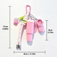 Breloque de sac fitness portable en forme de rouge à lèvres, écouteurs, haltère, kettlebell – Ornement fantaisie, accessoire sportif