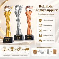 Trophée en résine personnalisé avec logo gravé, sphère de cristal transparente, forme torsadée, pour récompenses sportives et professionnelles