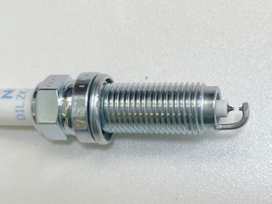 Pièces de voiture en gros d'usine, bougie d'allumage en iridium pour moteur 12290-5R0-003 pour Honda Accord - Product Image 4