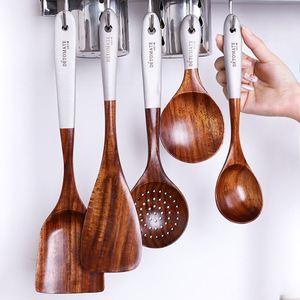 Lot de 8 ustensiles de cuisine écologiques en bois de teck avec trou, spatules et cuillères, personnalisables avec logo, vente en gros - Product Image 6