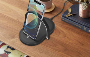 <span class=keywords><strong>Lampe</strong></span> de bureau multifonctionnelle 3 en 1 15W Chargement rapide sans fil Support réglable pour téléphone de table Chargeur avec <span class=keywords><strong>lampe</strong></span> de chevet - Product Image 4