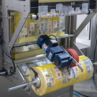 Machine d'emballage alimentaire de remplissage vertical de poche de chips de pommes de terre de noix mélangées de dates séchées de pesage multitêtes à grande vitesse