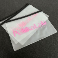 Pochette épaisse personnalisée tendance, sac en plastique à fermeture éclair, emballage cosmétique transparent, sacs à fermeture éclair en PVC transparent, sac à fermeture éclair mat givré