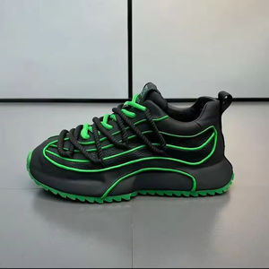 Chaussures décontractées sportives pour hommes - Semelle souple - Design de planche de sport - Tige en mesh respirante - Imperméable - Rétro - Léger - Antidérapant - Product Image 4