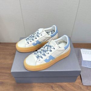 Zapatillas Casuales de Plataforma para Mujer, de Cuero Genuino, con Cordones, de Caña Baja, Suela Gruesa, Logotipo Plateado, para Uso Diario, Zapatos de Diseño de Lujo - Product Image 4