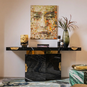 Table <span class=keywords><strong>d</strong></span>'<span class=keywords><strong>entrée</strong></span> de luxe haut de gamme avec plateau en marbre noir, crevasses sculptées à la main, laiton poli, <span class=keywords><strong>console</strong></span> <span class=keywords><strong>d</strong></span>'<span class=keywords><strong>entrée</strong></span> noire pour salon - Product Image 1