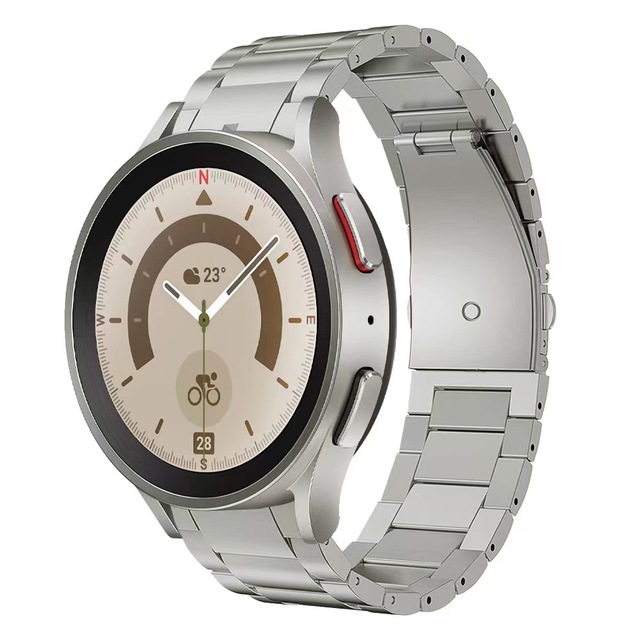 High Grade Titanium Metal Watch Strap Smartwatch Bands with Curved End and Adjustable Feature for Samsung for Galaxy Watch 5 Pro