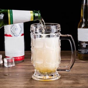 Boccale da Birra Trasparente da 400 ml con Manico Inciso - Bicchieri da Birra in Vetro per Bar - Product Image 4