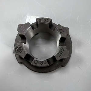 58*117*52 मिमी भारी ड्यूटी ऑटो पार्ट्स उच्च गुणवत्ता वाले ट्रक ट्रेलर पार्ट्स बीपीपी एक्ल हब लॉक नट ट्रक एक्सल हब लॉक नट - Product Image 3