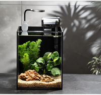Vente en gros d'usine - Aquarium de bureau JSD en verre ultra-clair de 8 pouces avec kit de filtration à fixation arrière et éclairage à clipser