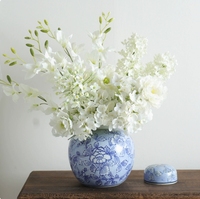 Vases en porcelaine bleu et blanc faits à la main Art déco Design chinois pour la décoration intérieure Vase à fleurs en gros