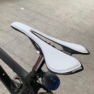 <span class=keywords><strong>Selle</strong></span> de vélo de route et <span class=keywords><strong>vtt</strong></span> en cuir noir, blanc et rouge, confortable, doux, siège de <span class=keywords><strong>vtt</strong></span>, offre spéciale, 2022 - Product Image 5