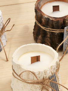 LANJO New Design Wooden Container Handmade Scented <b>Candle</b> Round Shaped for Home Decoration Christmas Mother's day - Product Image 4