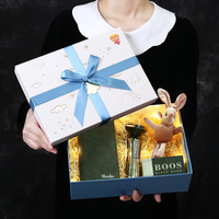 Boîtes cadeaux magnétiques blanches et bleues de haute qualité, avec finition brillante, doublure en éponge, taille personnalisée, auto-assemblables en carton