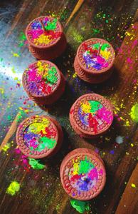 Bougie parfumée artisanale en pot de terre cuite écologique Mini Matki, faible MOQ, pour la décoration intérieure et les cadeaux festifs - Product Image 2