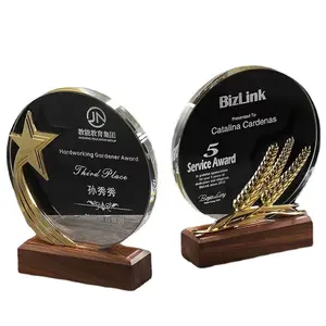 Trophy Manufacturers Wholesale Sport Souvenir Cup Custom Design Awards Plaques Glass Prize Crystal Trophy With Wooden Base