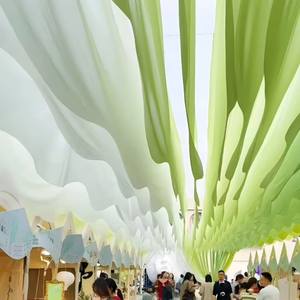 LANJO Cortinas de Techo Onduladas Coloridas, Cortinas de Hilo que se Mueven con el Viento para Decoración de Salones de Bodas y Cumpleaños - Product Image 5