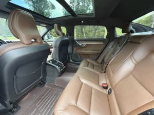 Berline de luxe haut de gamme S90 B5 édition Zhiyuan 2022, moteur turbocompressé 2.0T 250 ch, intérieur en cuir haut de gamme, sécurité avancée - Product Image 4