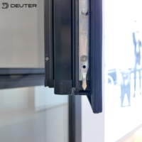Ventanas Modernas Verticales Curvas de Aluminio Personalizadas, Abatibles y Oscilobatientes, con Rotura de Puente Térmico de 70 mm, Insonorizadas, con Triple Sellado, para Proyectos Comerciales