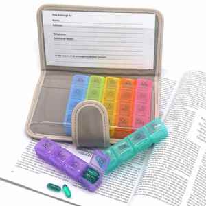 Caja Organizadora de Pastillas Semanal de Plástico para Medicamentos, Contenedor de Almacenamiento de Medicamentos de Viaje de Plástico, 28 Días - Product Image 2