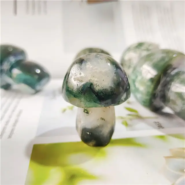 wholesale hand carved natural crystals druzy moss agate mushroom Shape quartz for decoration