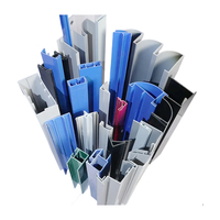 OEM Profilé Upvc en plastique extrudé personnalisé Profil de fenêtre coulissante en UPVC Fenêtre à battant et cadre de porte en PVC