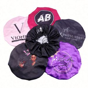 Bonnet de nuit en satin doux personnalisé avec logo pour usage quotidien en extérieur, style tendance toutes saisons - Product Image 1