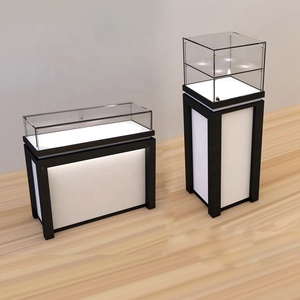 Design per Negozio di Orologi/Vetrina Espositiva per Orologi/Design Showroom per Orologi - Product Image 3