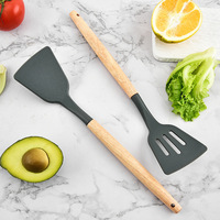 Ensemble d'ustensiles de cuisine en bois et silicone pour le camping, 12 pièces, personnalisé en usine