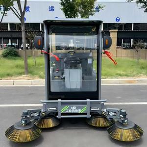 Vehículo Eléctrico de Barrido de Calles con Amplia Capacidad de <span class=keywords><strong>Limpieza</strong></span> - Product Image 3