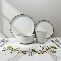 Service de table en grès blanc de luxe |   Assiettes et tasses élégantes à pois |   Écologique et durable, compatible micro-ondes et four