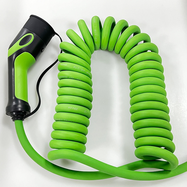 16A 32A 3.5KW 22KWType 2 Female EV Charging Cable European Standard Spring Coiled Cable for Electric Vehicle Custom Length Color