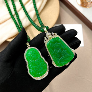 Guohaoshipin Green Jade Pendant Necklace With Diamond Bezel Setting For Women Everyday Wear - Product Image 4