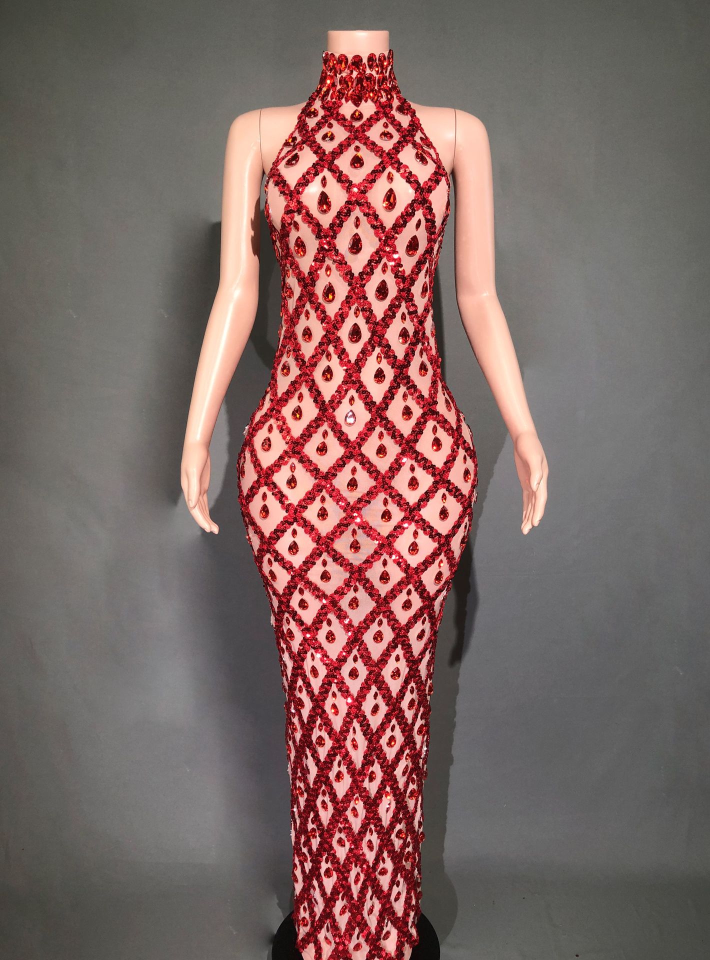 Striscia rossa con fondo cutaneo