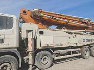 Bomba de Concreto Usada ZOOMLION de 60m con Motor Diésel y Componente de Motor Principal - Product Image 3