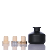 Diffuseur de parfum moderne en verre décoratif avec bâtonnets en rotin sérigraphiés, diffuseur d'huiles essentielles 100 ml avec bouchon en liège