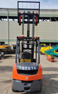 Used Toyota 3t Diesel <b>Forklift</b> 3m Lifting Height 2-3.5 Ton Capacity Engine Core Tested & Inspected - Product Image 6