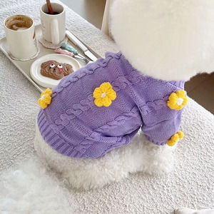 Pull pour animaux de compagnie violet pour l'automne et l'hiver, chaud et élégant pour les chiens Teddy, les Pomeranians en forme de panda, style coréen, Instagram - Product Image 1