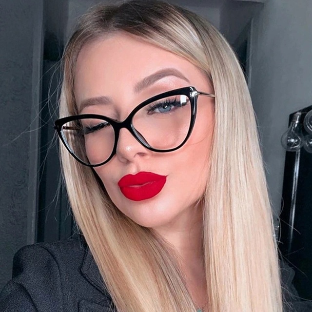 High Quality Designer Fashion Luxury Glasses Women's Cat Eye Optical Glasses Anti Blue Light Glasses Frame