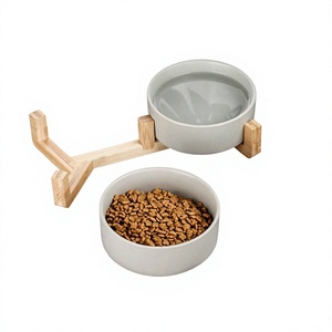 Tazón de Cerámica para Mascotas al por Mayor, para Perros y Gatos, con Calidad Confiable, Construcción Resistente, Base Estable, Superficie Lisa, Tamaño y Color Personalizables - Product Image 1