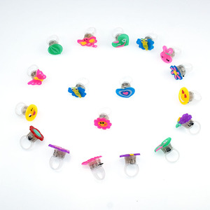 Sản phẩm mới bán buôn 50Piece giáng sinh Halloween phim hoạt hình vòng LED nhấp nháy nhẫn đồ chơi cho trẻ em - Product Image 5