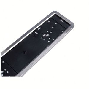 Cadre de plaque d'immatriculation en acier inoxydable personnalisé pour voitures - Accessoires de voiture promotionnels durables, cadeau - Product Image 3