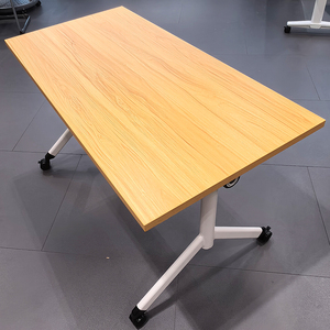 Mesa de Conferencia Modular de Madera Extensible y Plegable Ajustable - Muebles de Oficina Modernos para Uso Comercial, Escuelas y Hospitales - Product Image 2