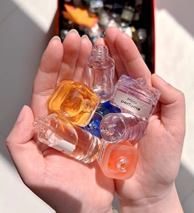 Mini Parfums Français de Marque 5ml 7.5ml 10ml Cologne Liquide Originale Parfums Miniatures - Product Image 1