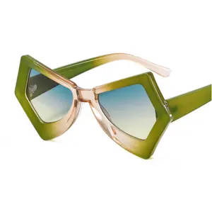 2023 Hot Ins 독점 선글라스 다채로운 그라데이션 나비 모양의 사용자 정의 브랜드 여성 대형 하이 퀄리티 사용자 정의 선글라스